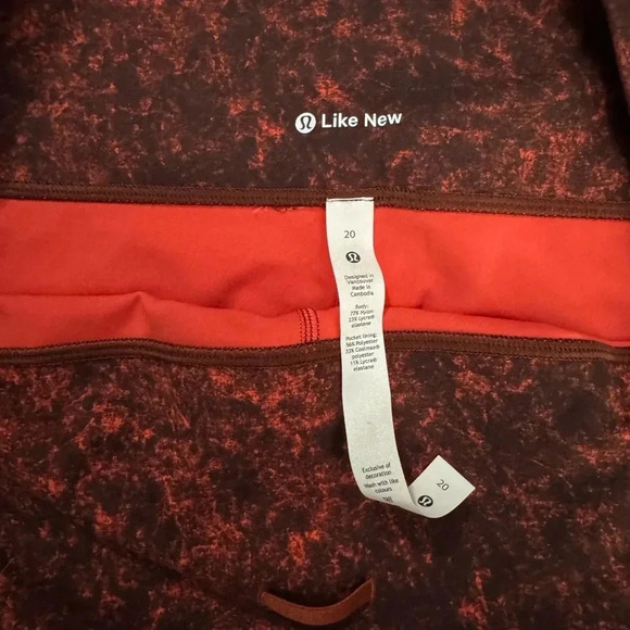 LULULEMON Wunder Train HR CROP 23" Denim Wash Print Autumn Red Black Size 20 - Picture 4 of 10